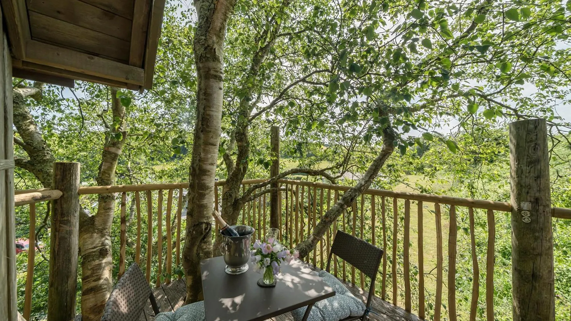 The Treehouse At Farm *