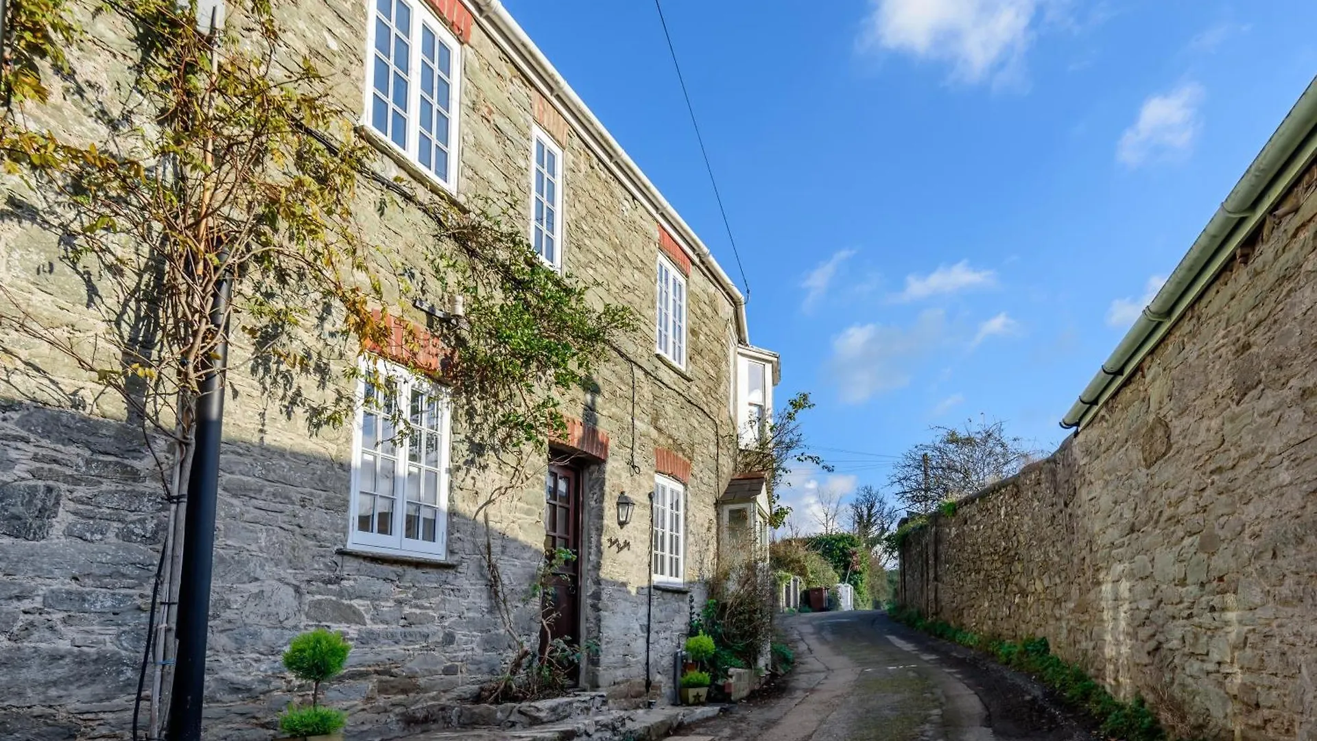Holiday home In Tranquil Hamlet