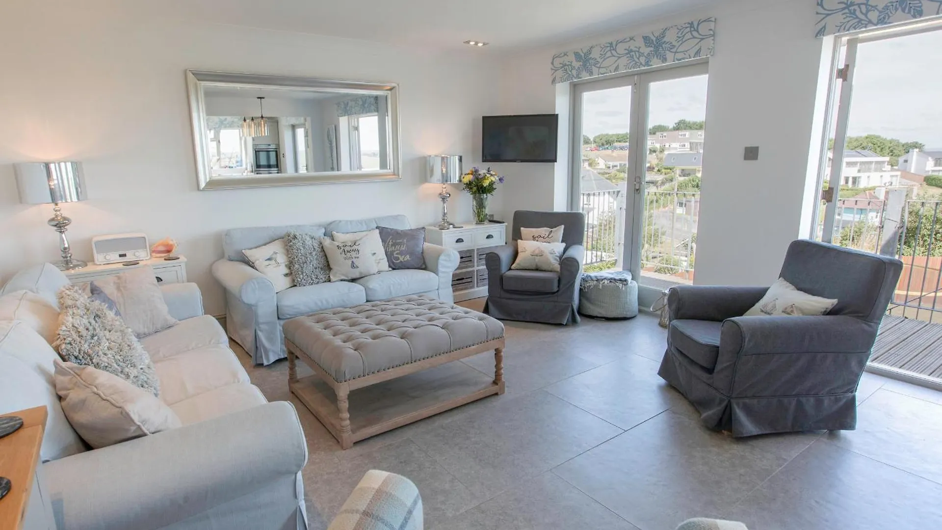 Raleigh House * Salcombe