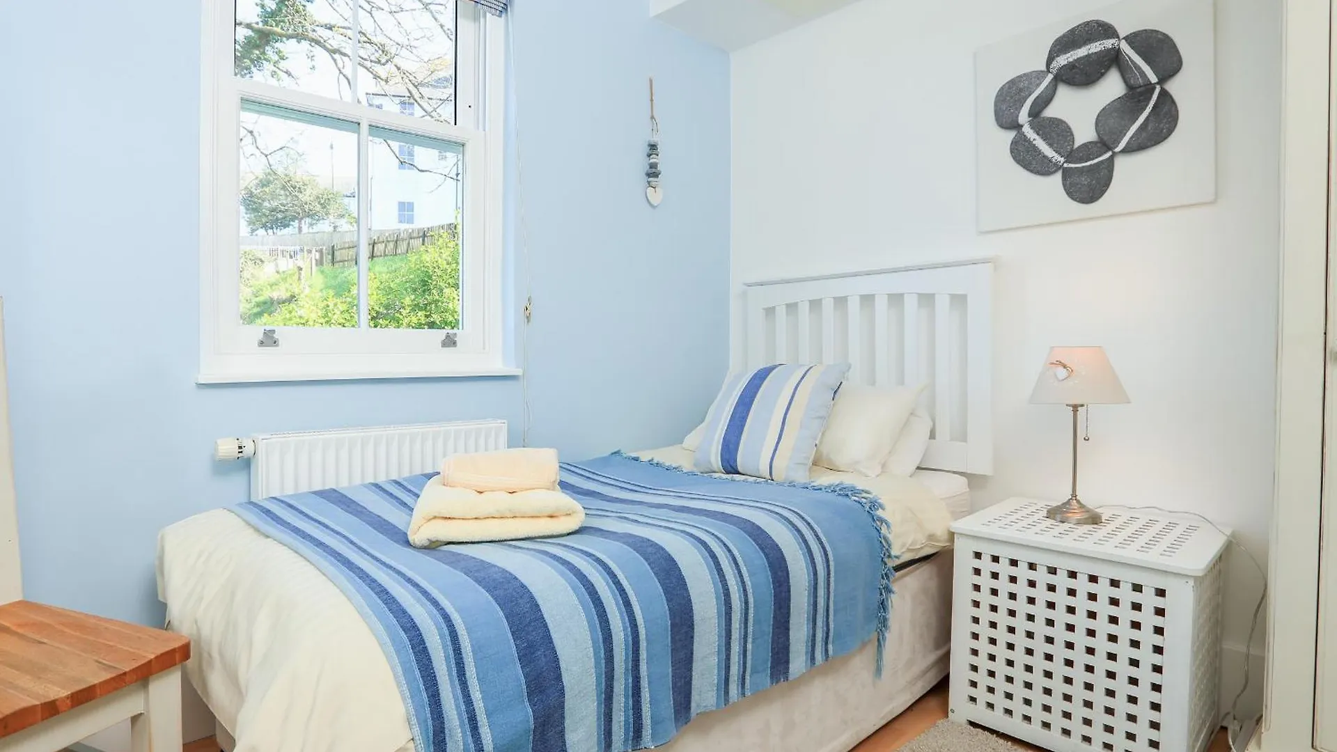 15 Combehaven *