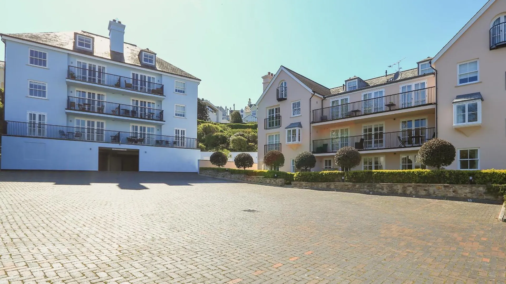 15 Combehaven Salcombe