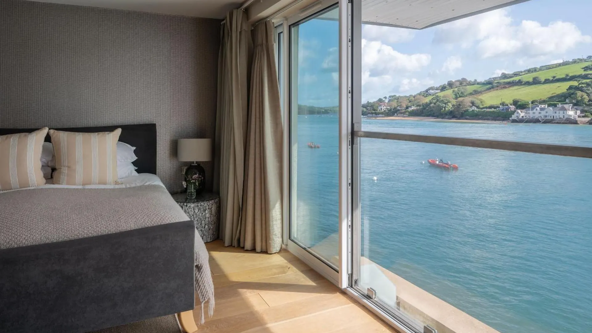 Gull Rock * Salcombe