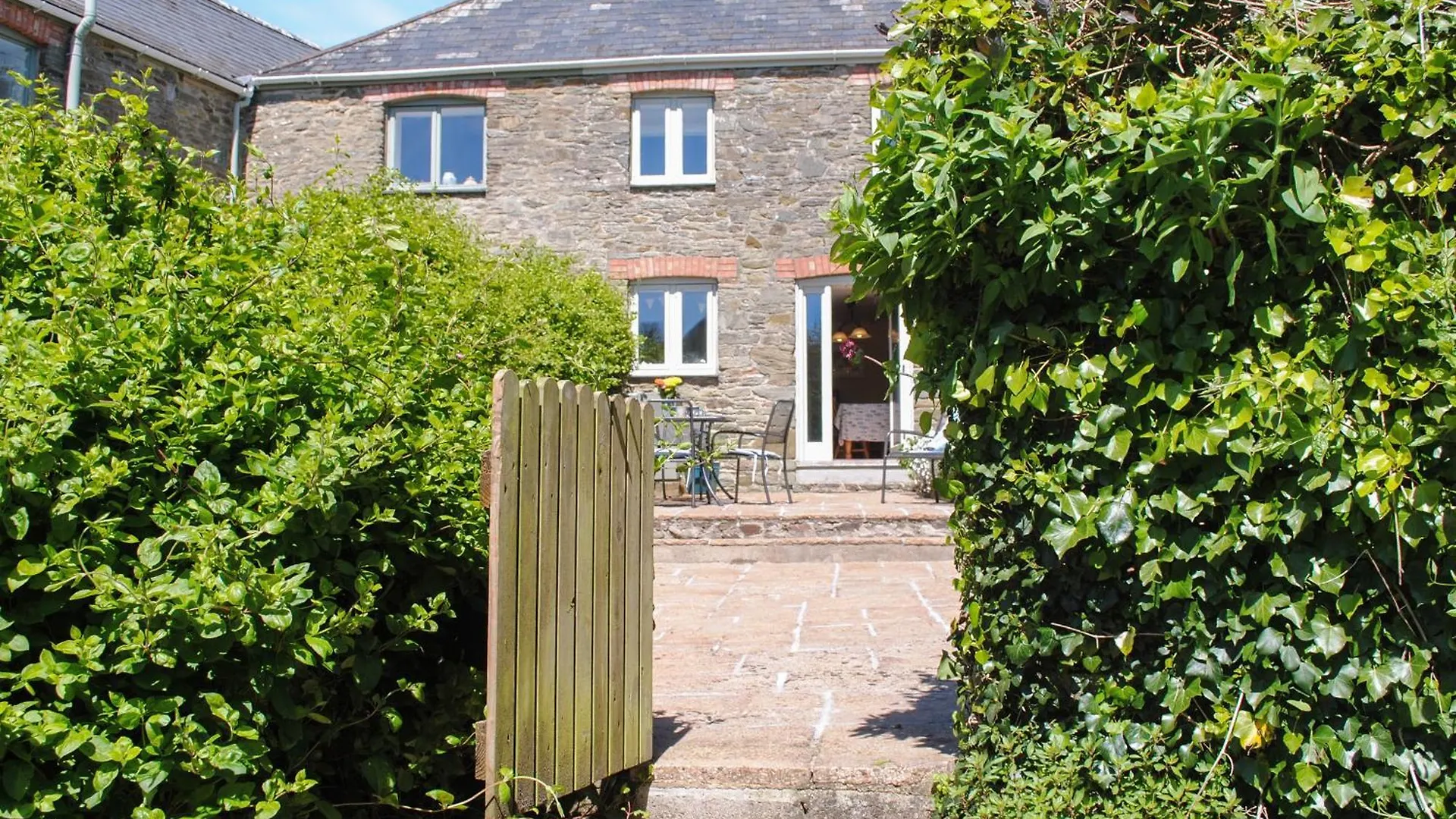 Orchard Barn * Salcombe