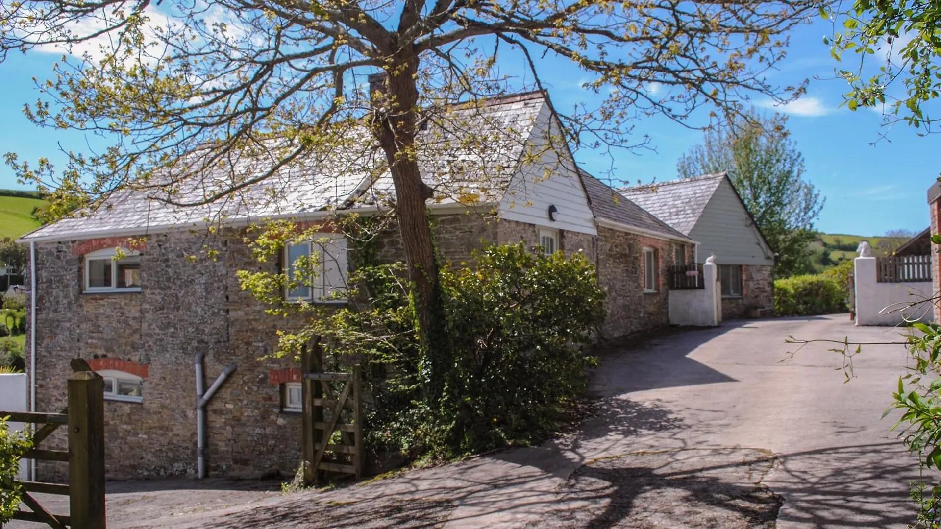 Orchard Barn Holiday home