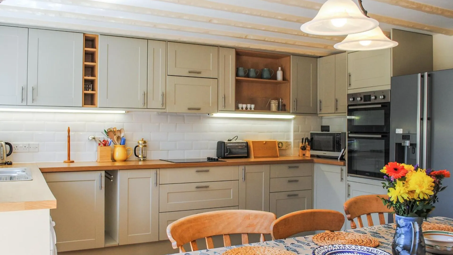 Orchard Barn *