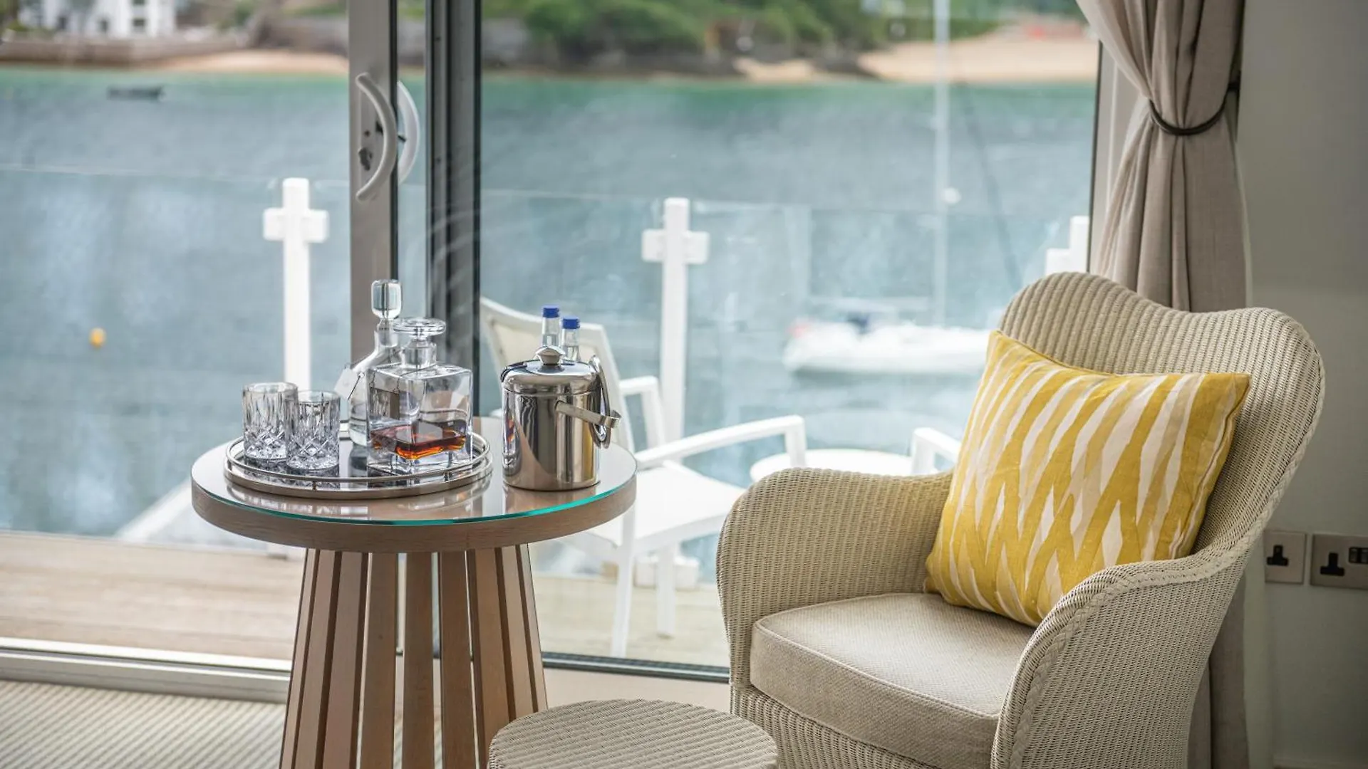 Hotel Harbour & Salcombe