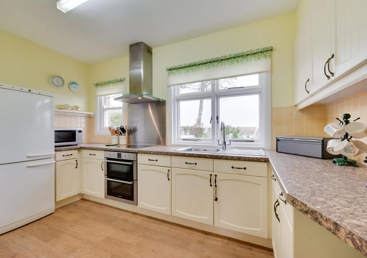 Holiday home Ecila Salcombe