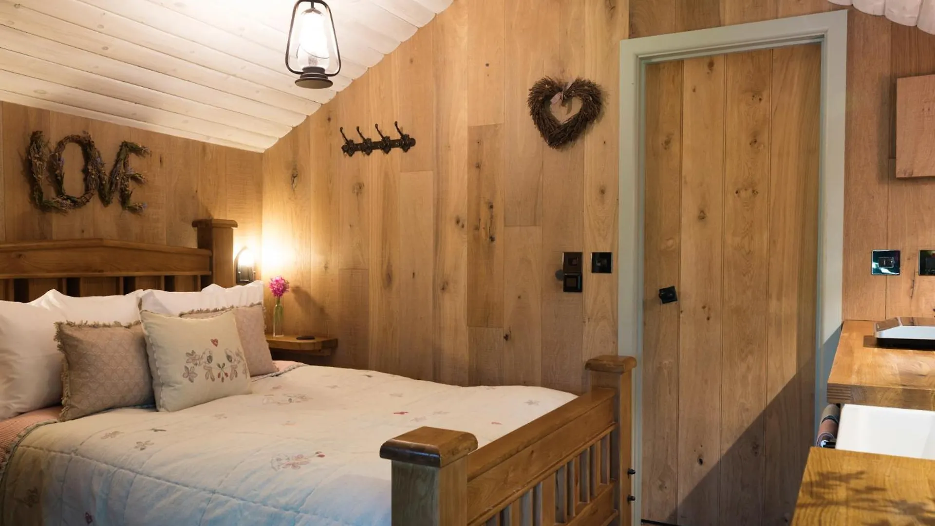 Holiday home The Treehouse At Farm *