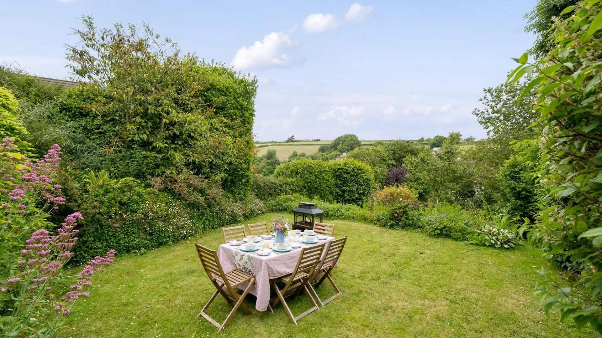 Thimble Cottage, Holiday home