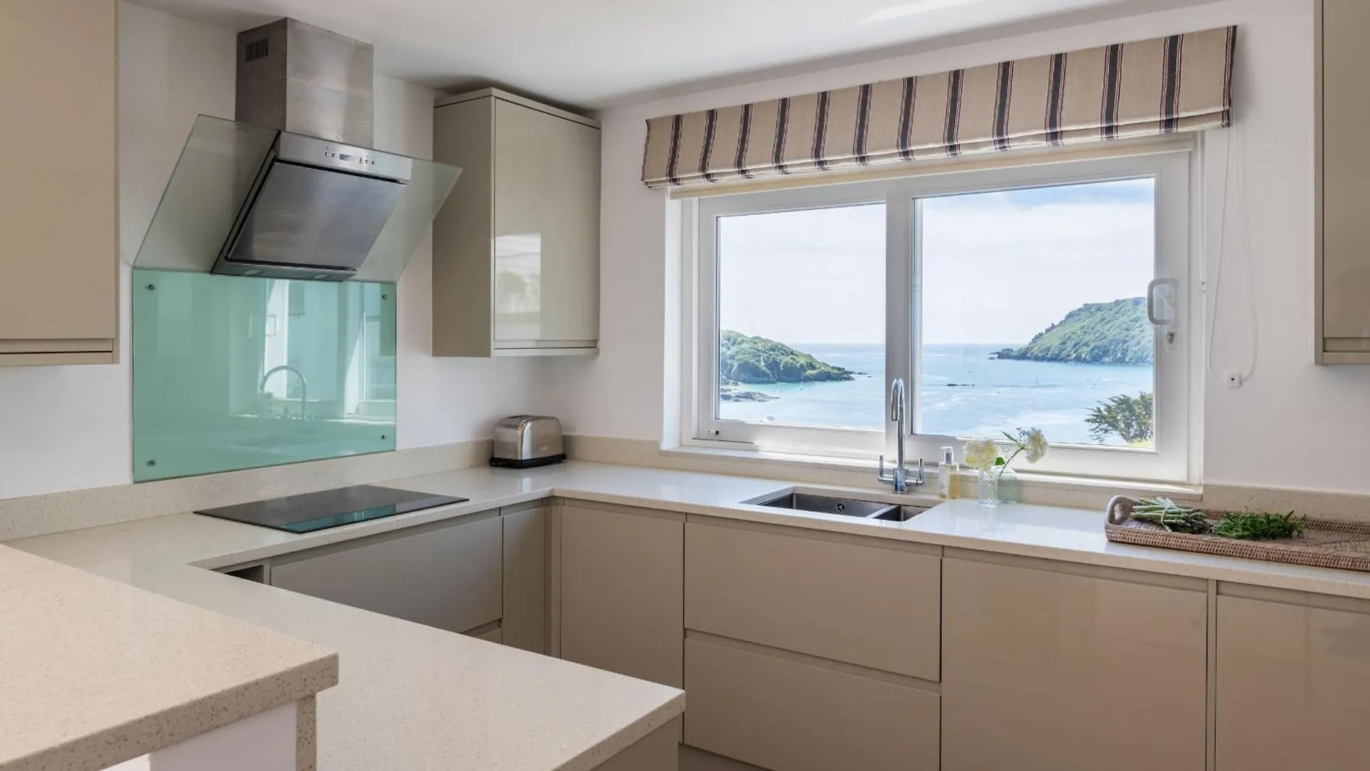 Mill Bay View Holiday home *