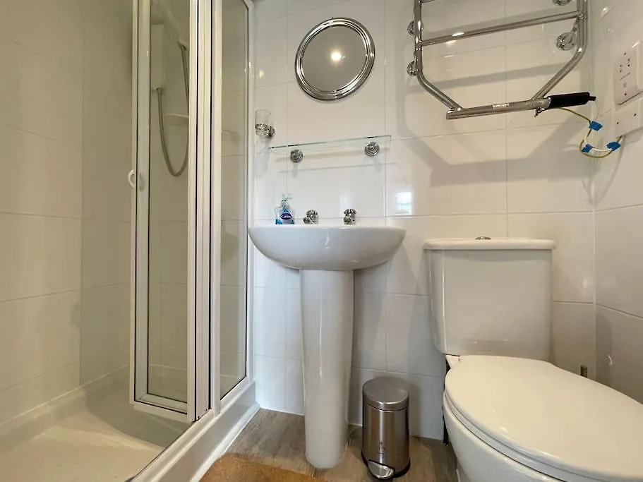 Holiday home - 2 Bedroom Flat, Fantastic Harbour Views *