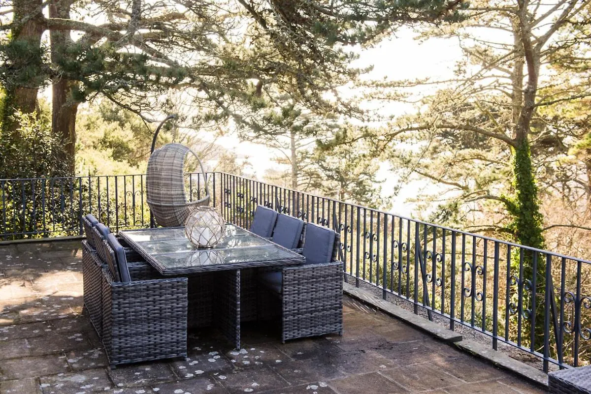 Villa Retreat