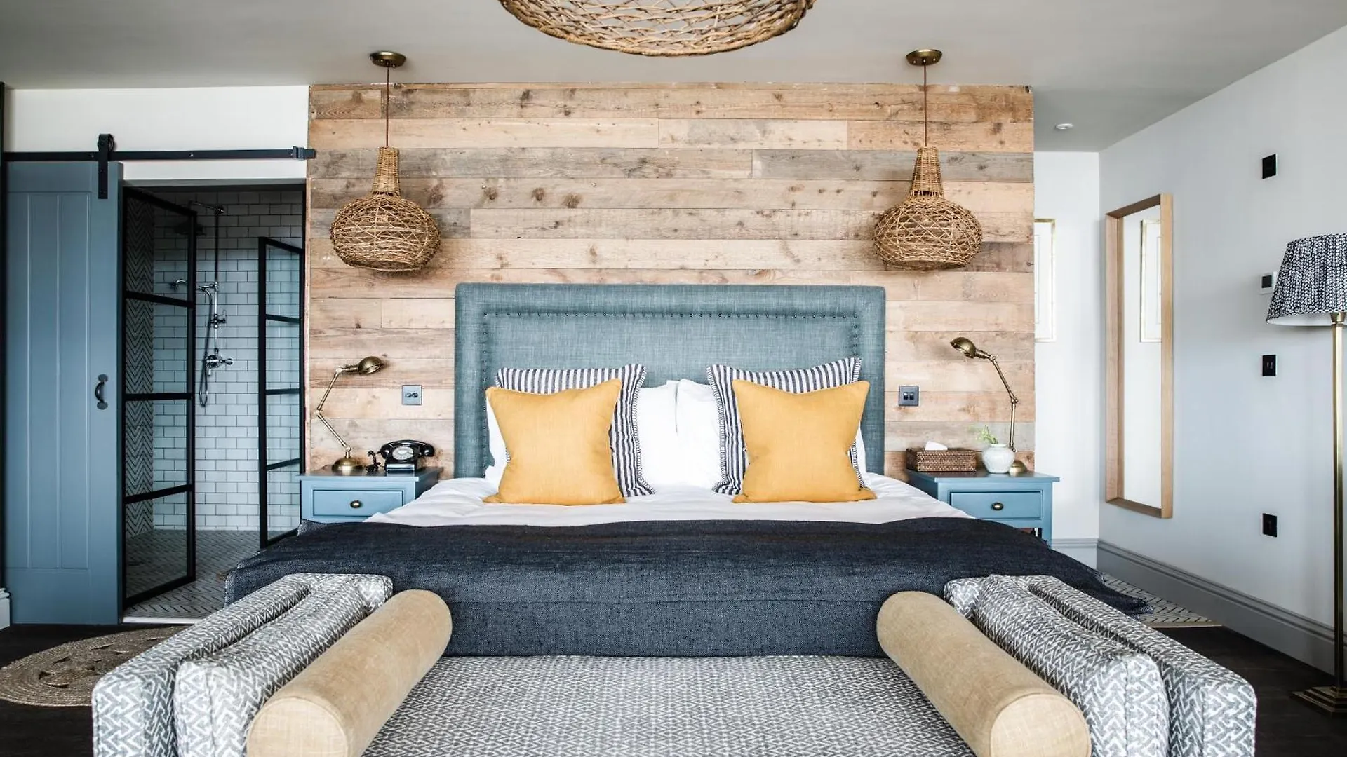 Gara Rock Hotel