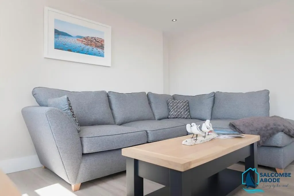 View - Stylish Stay, Estuary Views & Luxury Access Apartment Salcombe