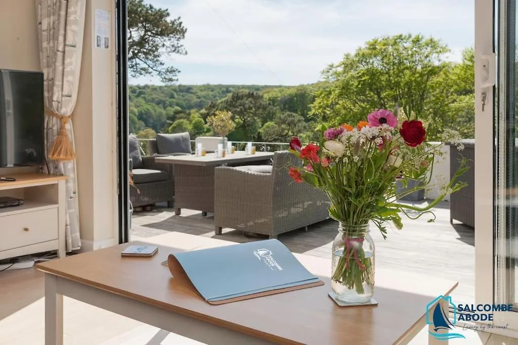 Elevated Coastal Escape - Breathtaking Views * Salcombe