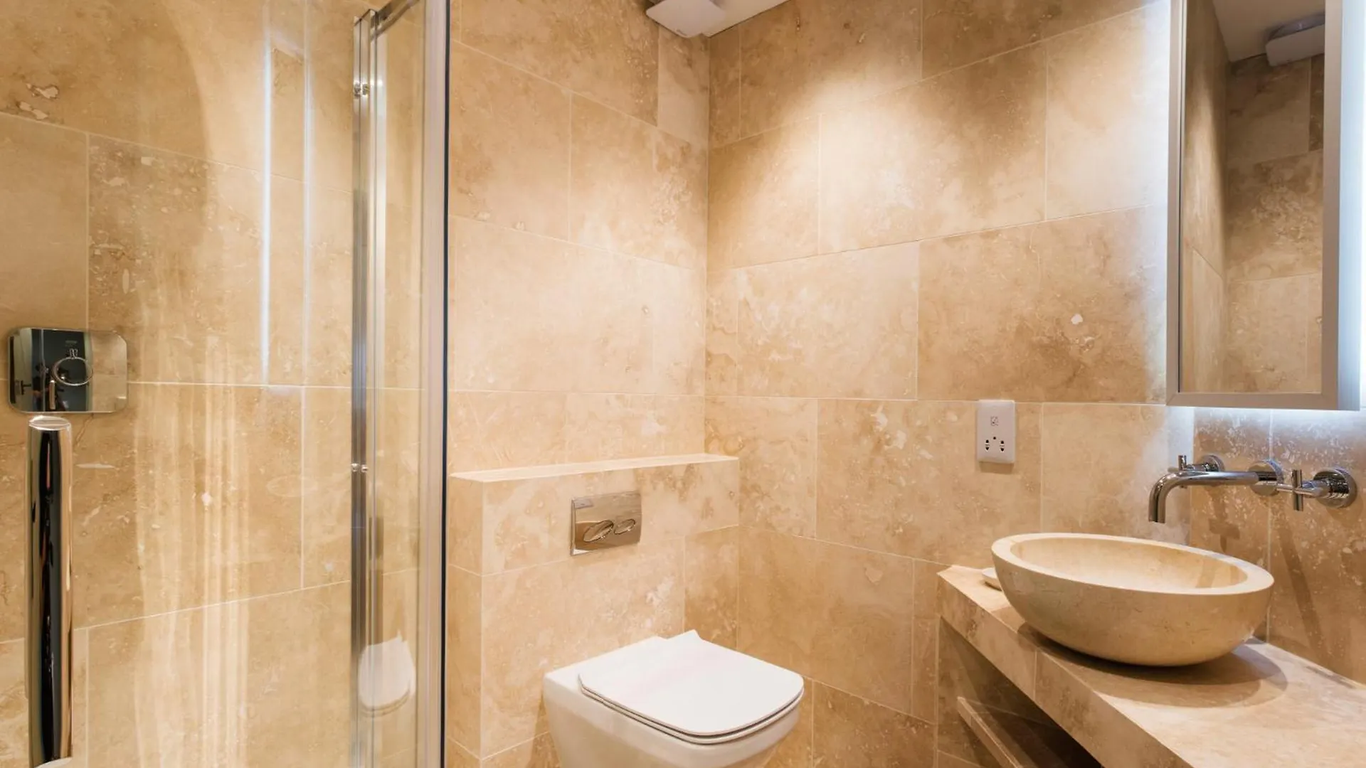 Salcombe Farm - The Recording Studio With Hot Tub And The Stables *
