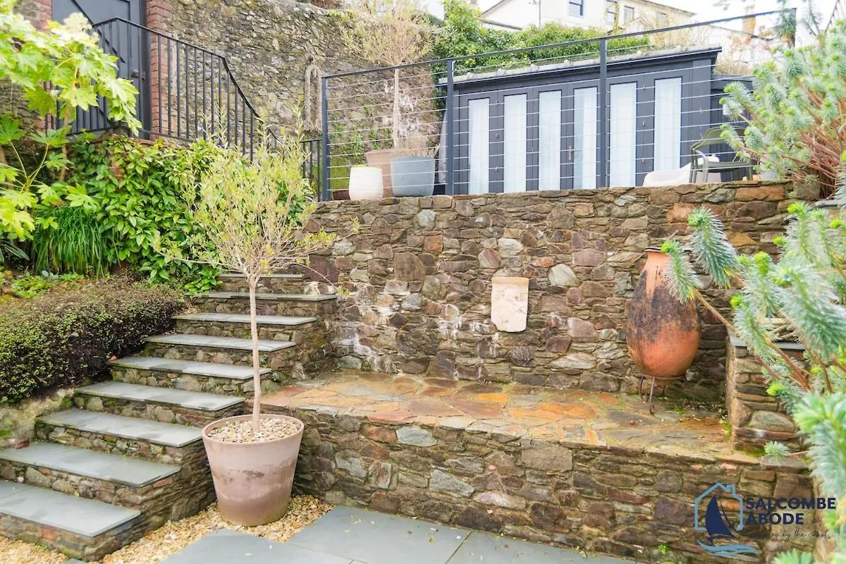 Hidden Treasure - Estuary View - Stylish - Garden * Salcombe