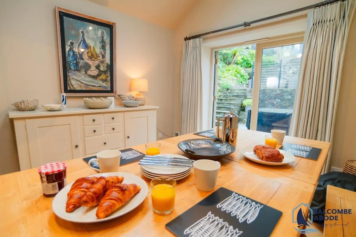 Hidden Treasure - Estuary View - Stylish - Garden * Salcombe
