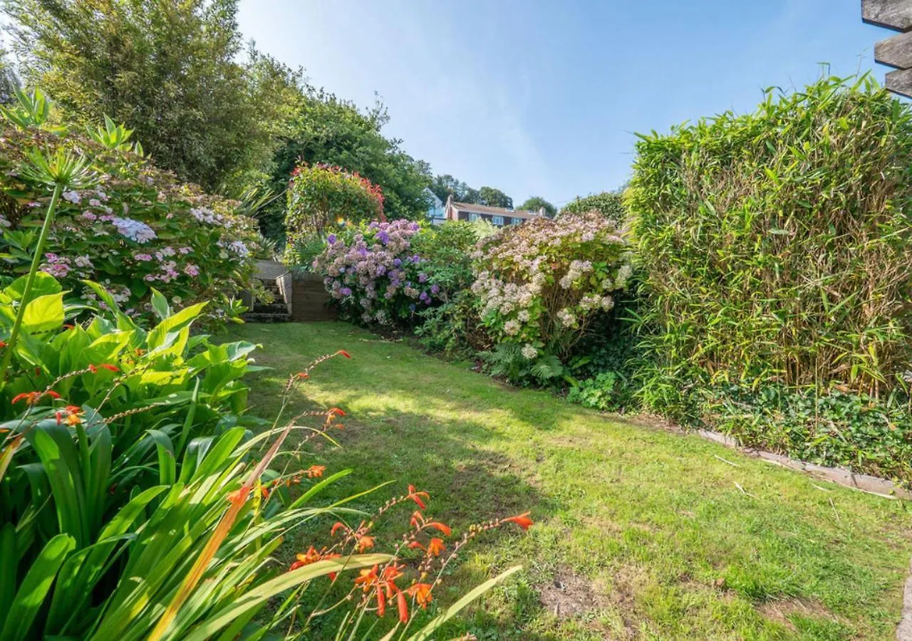Holiday home Kennford - Centrally Located Town House *