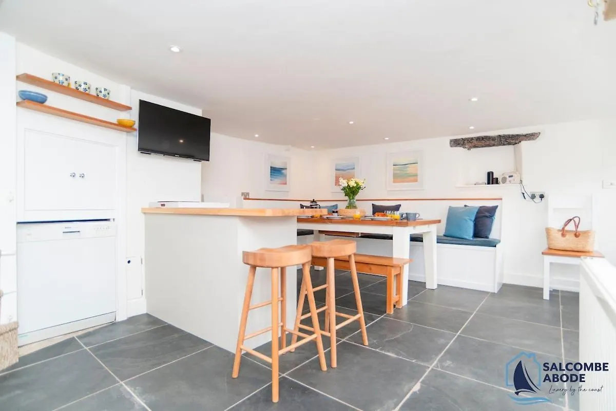 Mudlark - Boutique Style Coastal Gem Holiday home Salcombe