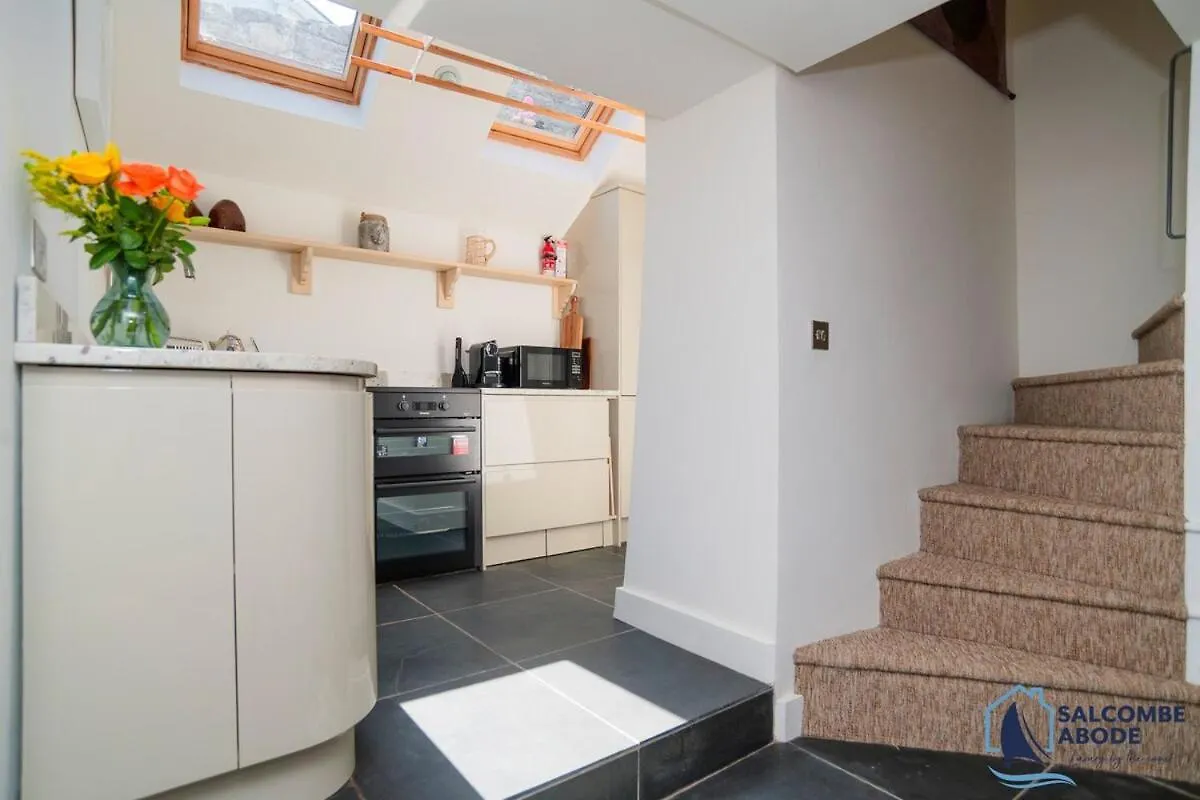 Mudlark - Boutique Style Coastal Gem Holiday home Salcombe