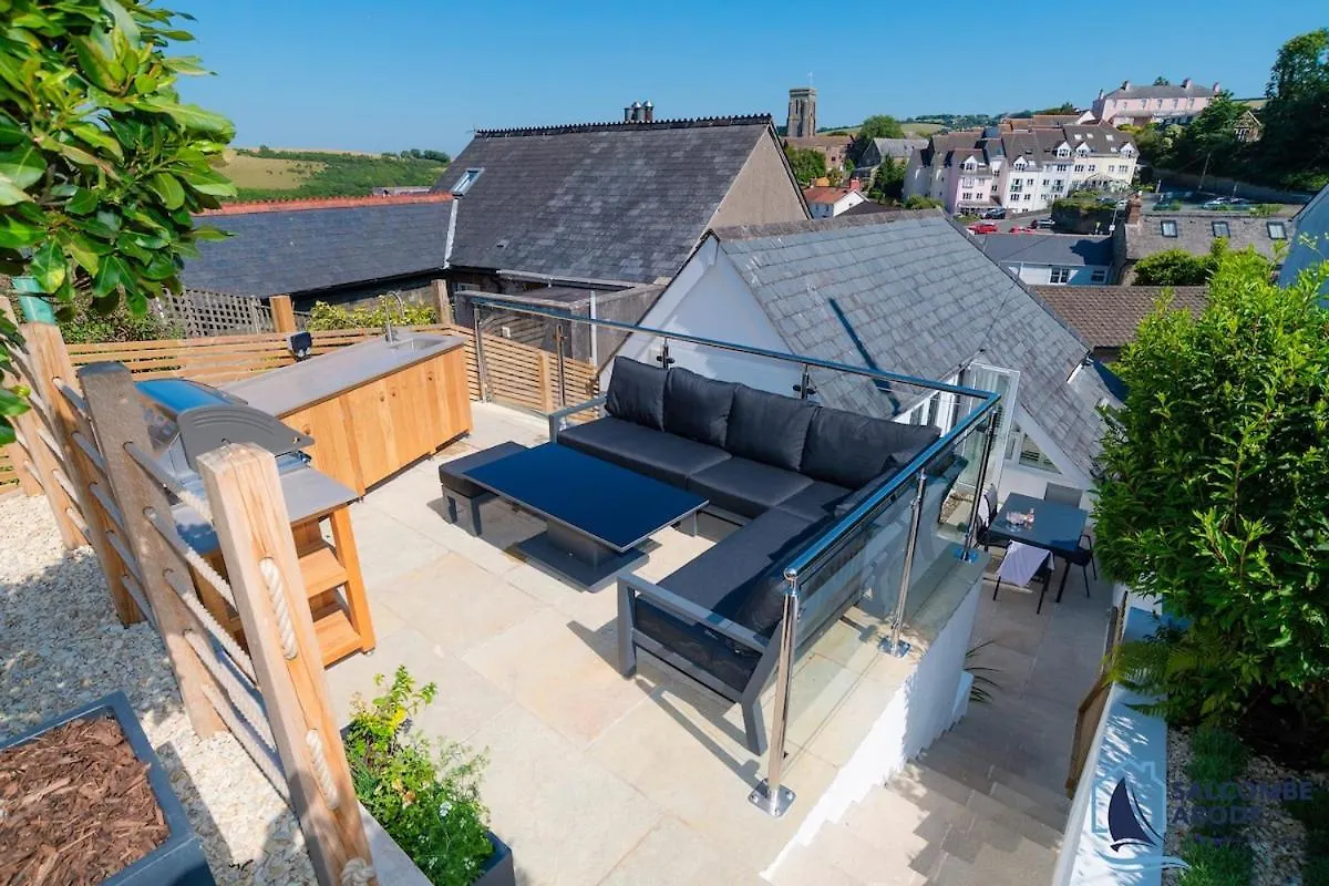 Holiday home Mudlark - Boutique Style Coastal Gem *
