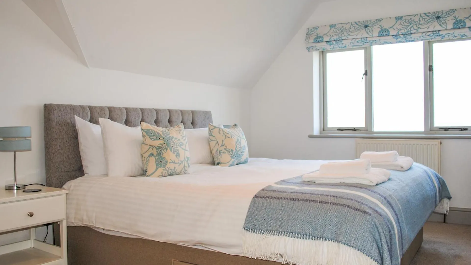 Holiday home Raleigh House