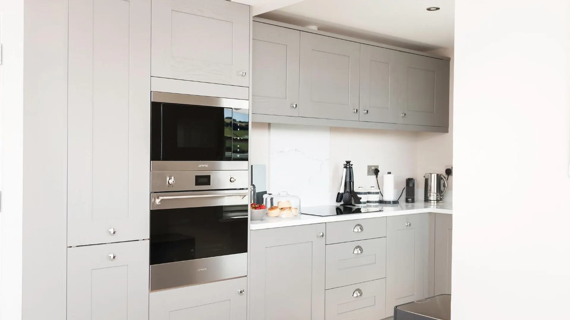 View - Stylish Stay, Estuary Views & Luxury Access Apartment Salcombe