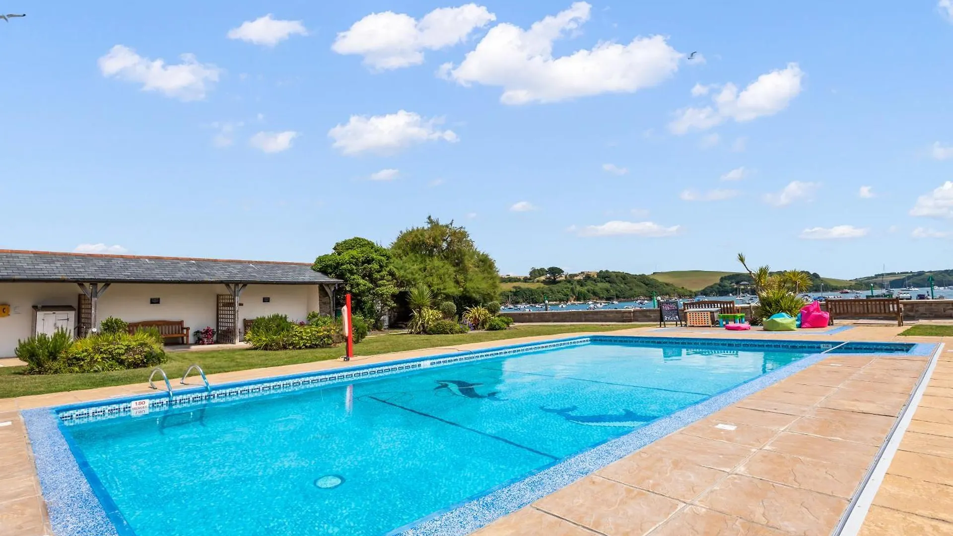 Apartment No 16 The Salcombe