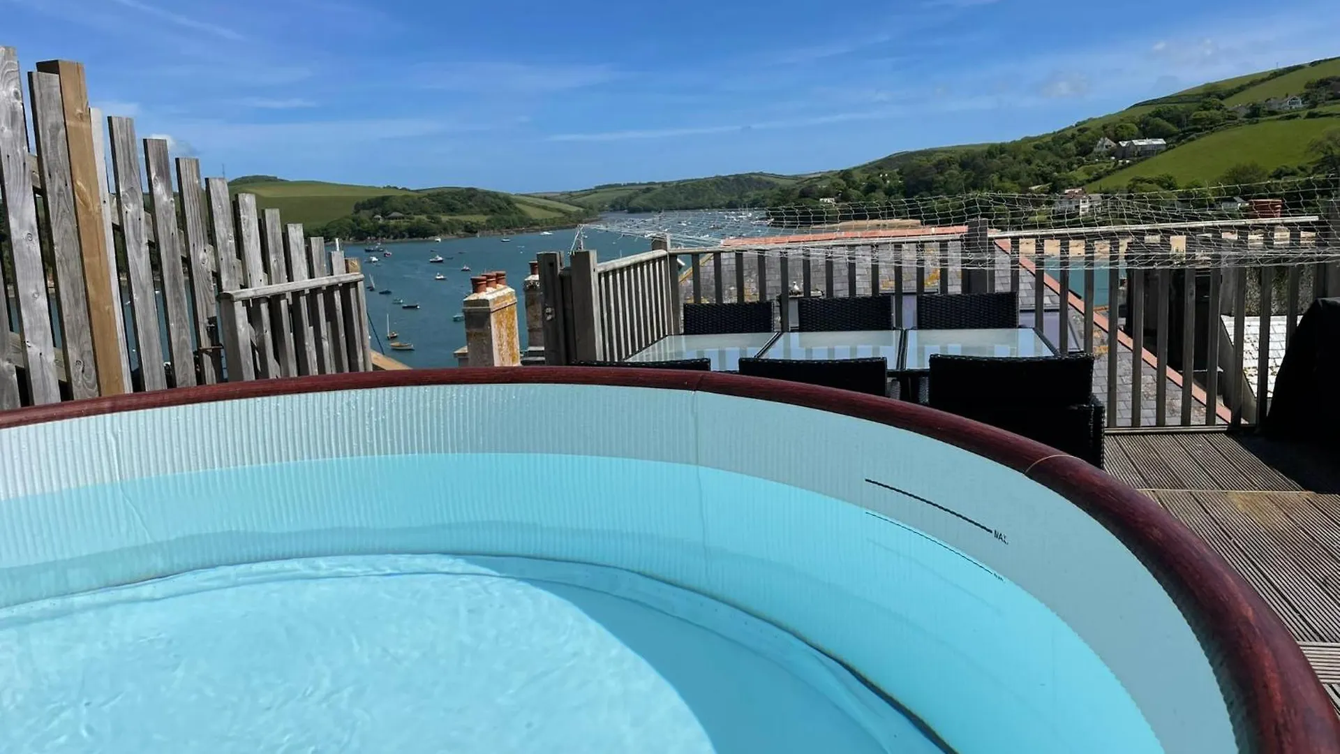 Heart Of - Estuary Views - Facilities Holiday home Salcombe