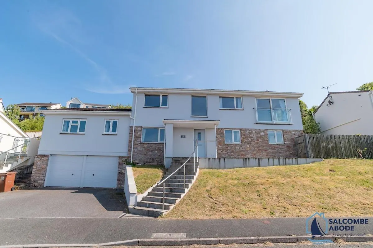 Holiday home Family Escape - Garden, Parking, Pet Friendly