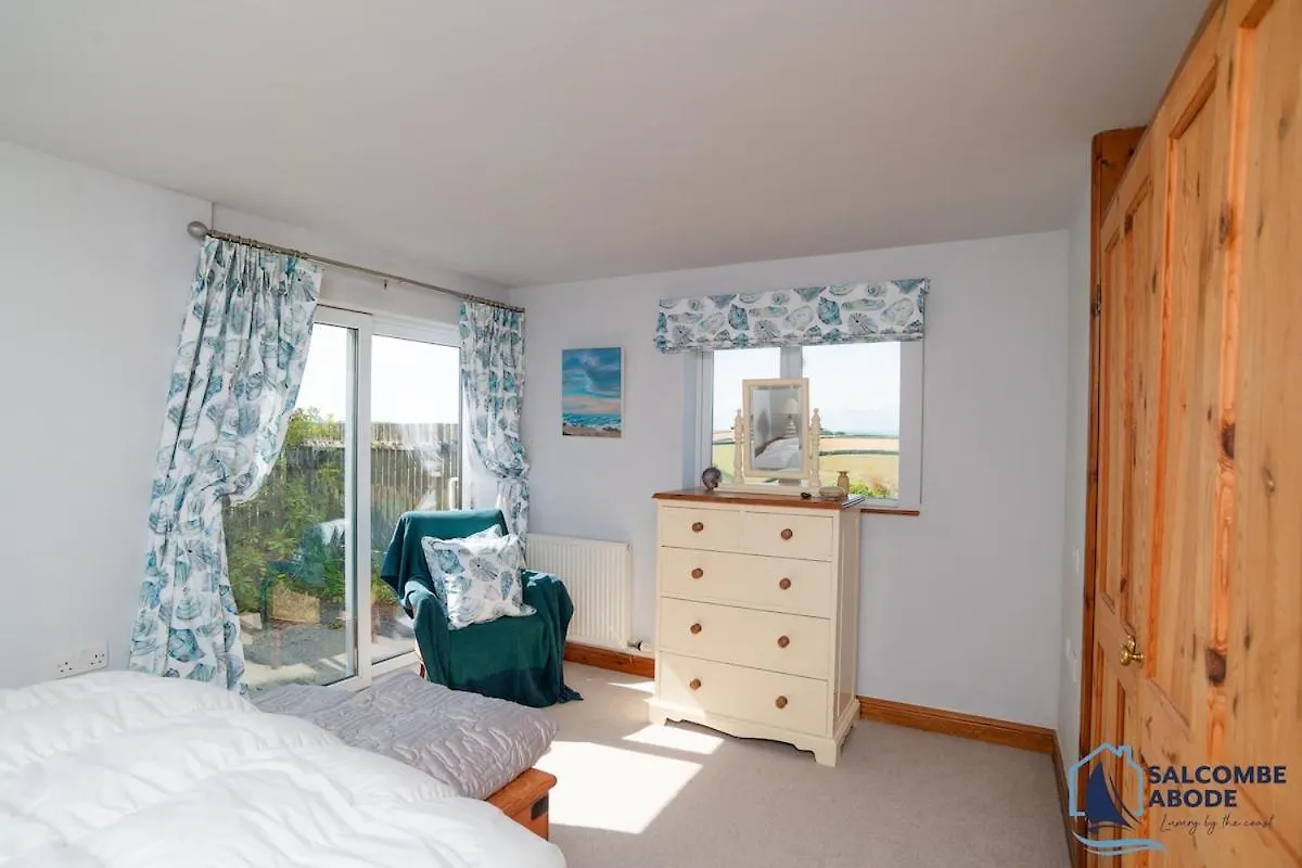 Family Escape - Garden, Parking, Pet Friendly Holiday home