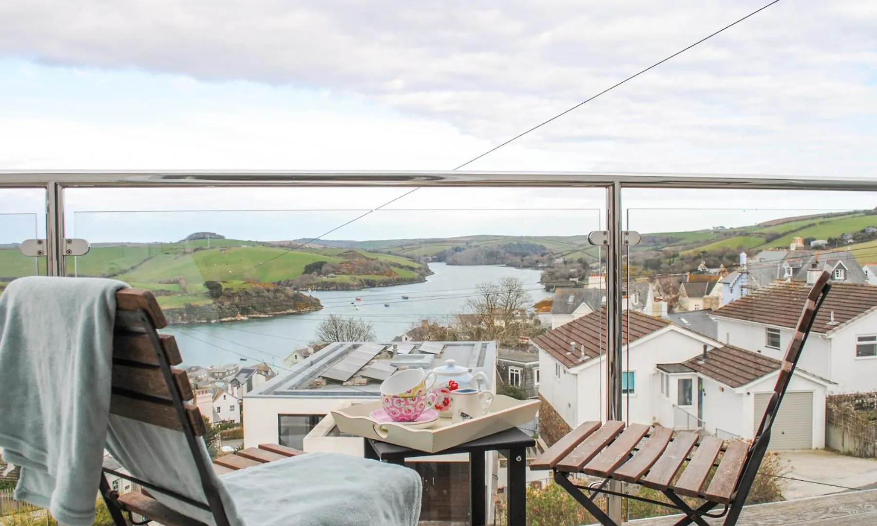 4 Lyndhurst * Salcombe