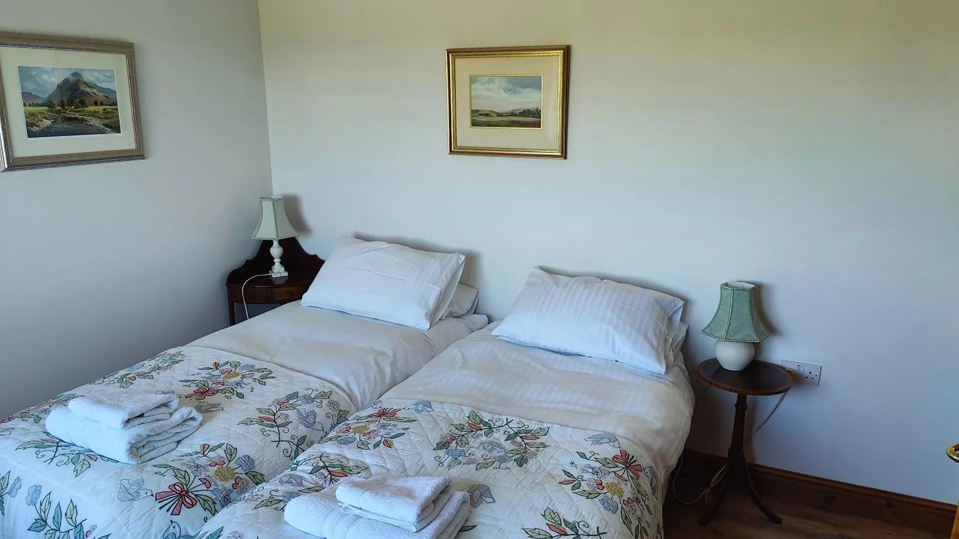 Family Escape - Garden, Parking, Pet Friendly Holiday home