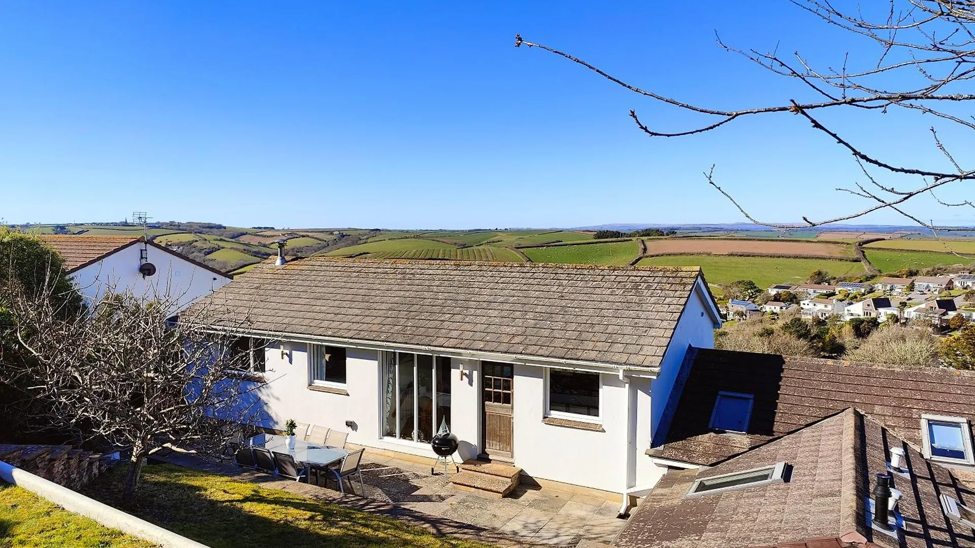 Family Escape - Garden, Parking, Pet Friendly Holiday home