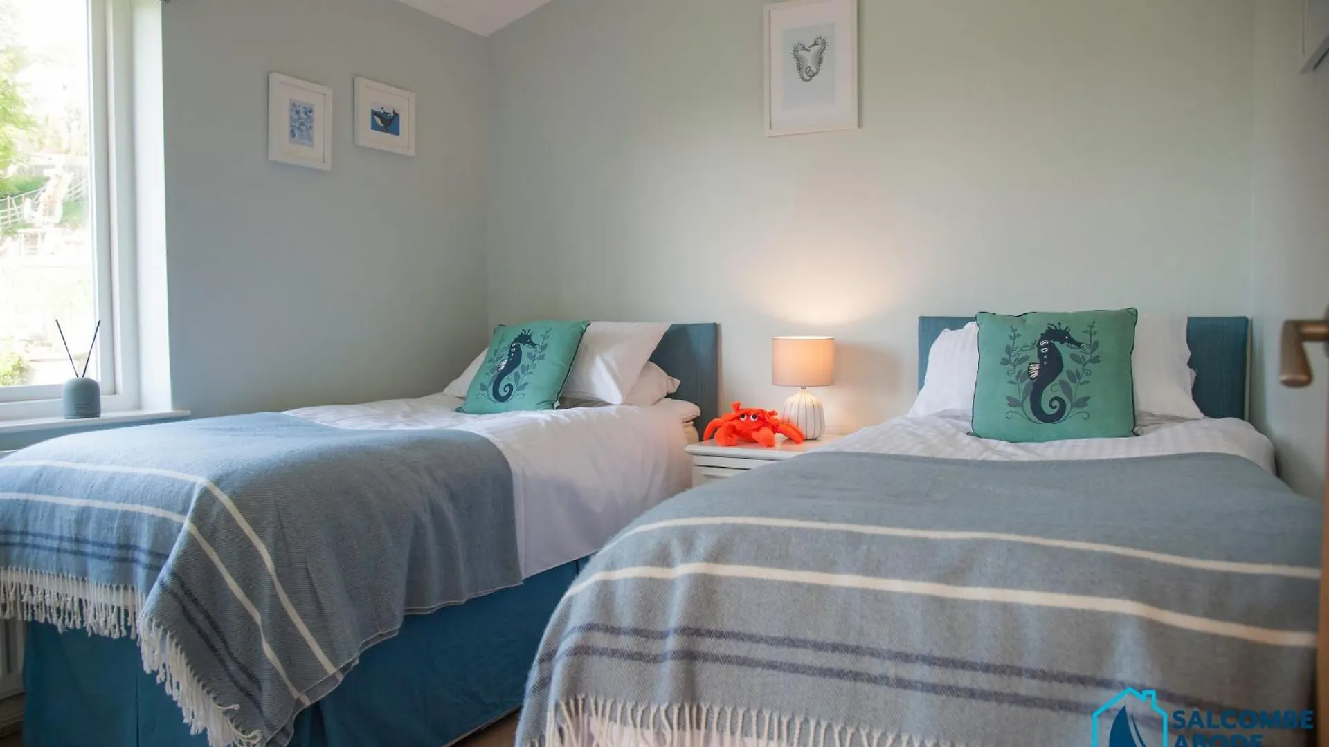 Apartment Elevated Coastal Escape - Breathtaking Views Salcombe