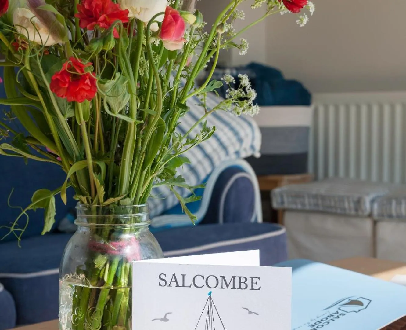 Apartment Elevated Coastal Escape - Breathtaking Views Salcombe