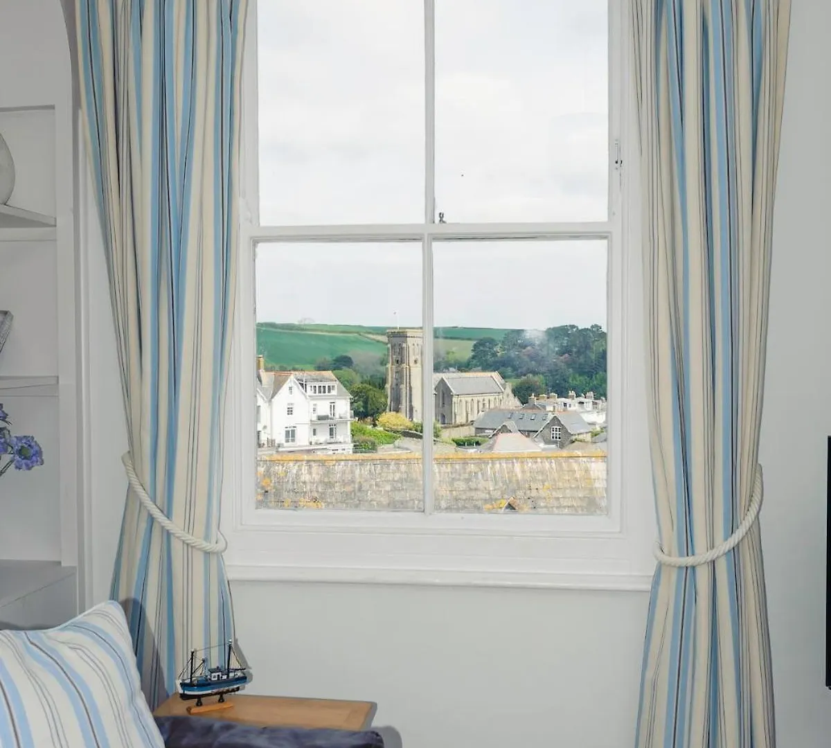 Apartment 5 Glenthorne-cosy Retreat - Harbour View & Parking Salcombe
