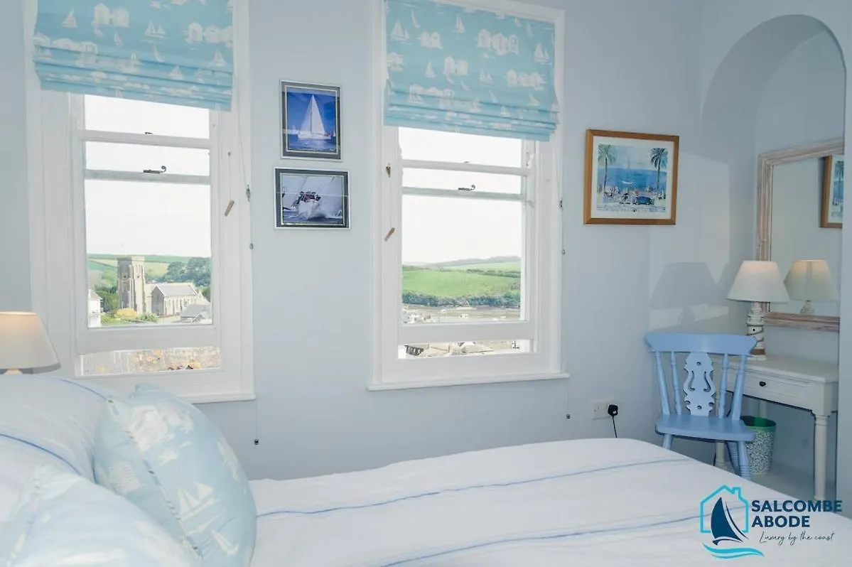 5 Glenthorne-cosy Retreat - Harbour View & Parking Apartment