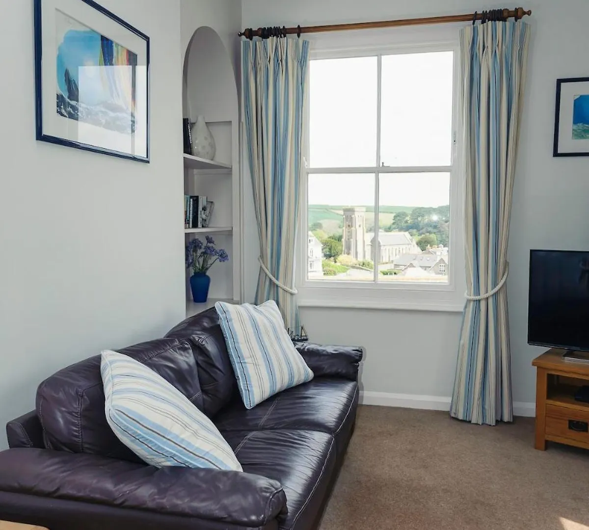 Apartment 5 Glenthorne-cosy Retreat - Harbour View & Parking *