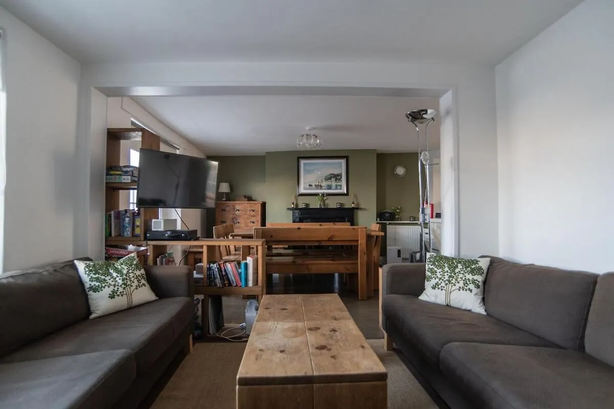 Holiday home Absolute Heart Of - Estuary Views, Sauna, Hot Tub Salcombe