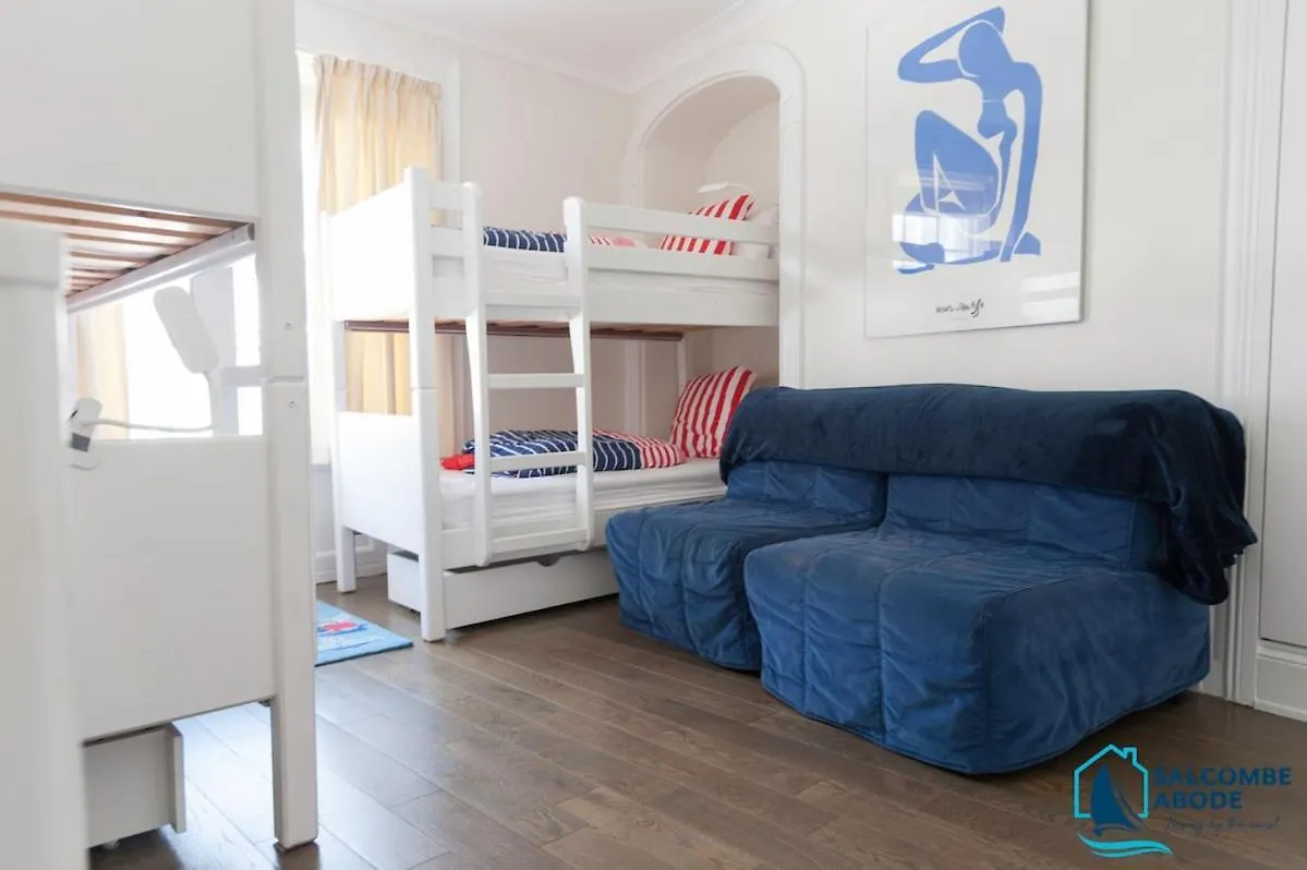 Absolute Heart Of - Estuary Views, Sauna, Hot Tub Salcombe