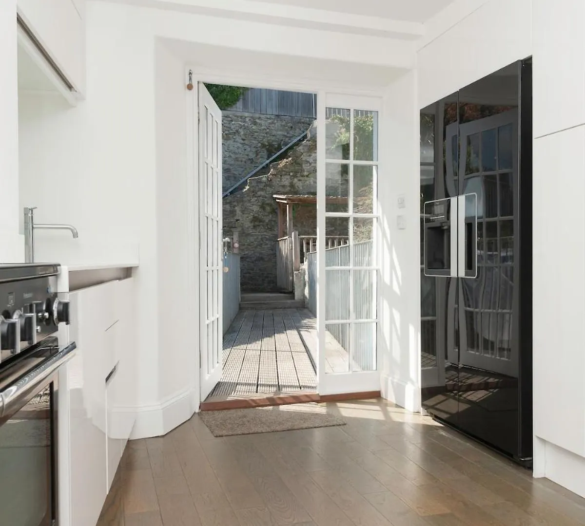Absolute Heart Of - Estuary Views, Sauna, Hot Tub *