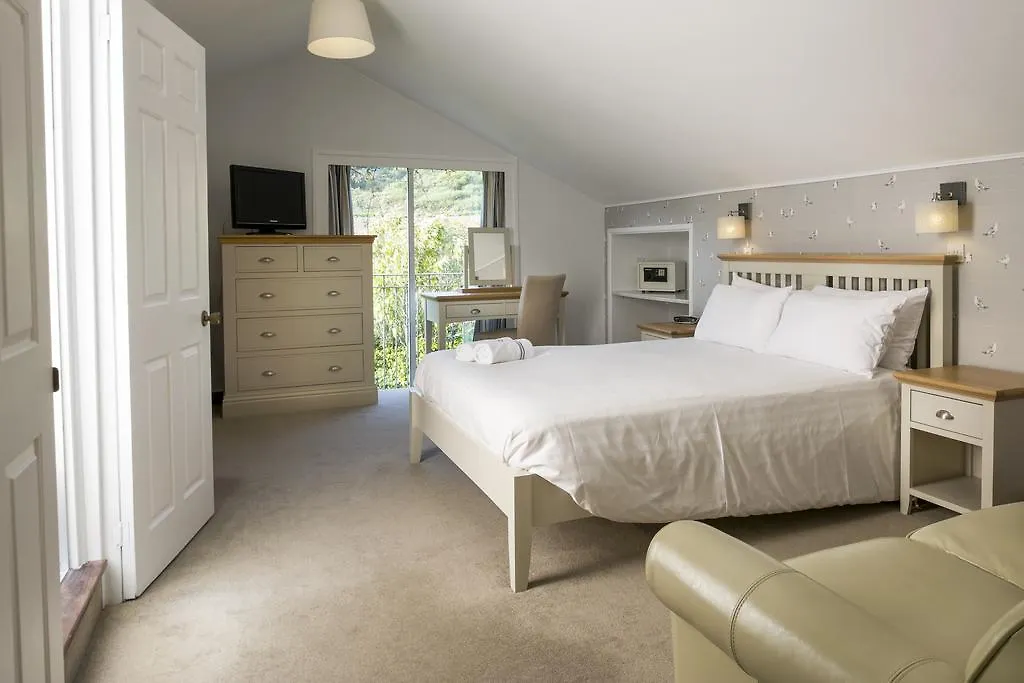 Soar Mill Cove Hotell 4*
