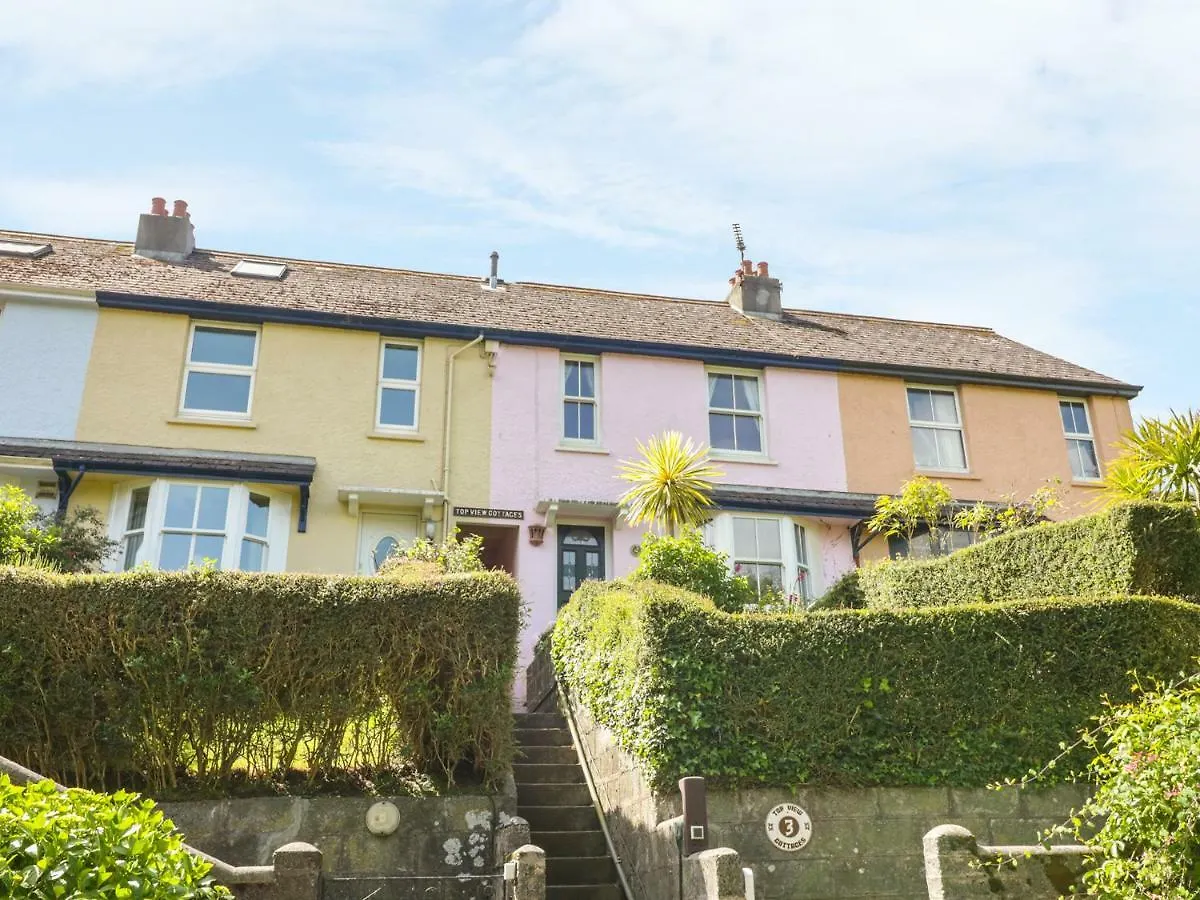 3 View * Salcombe