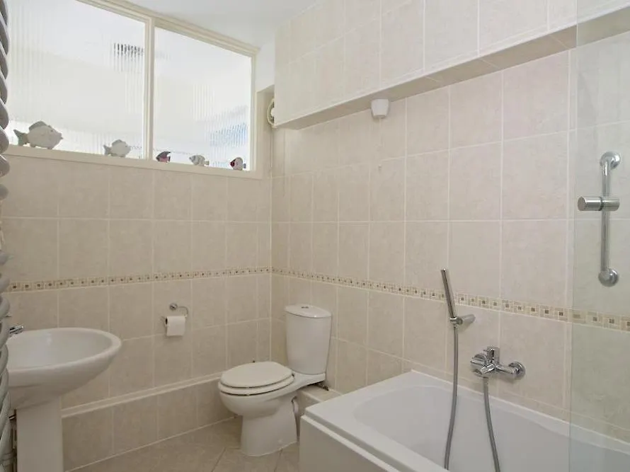 Holiday home 4 Ringrone