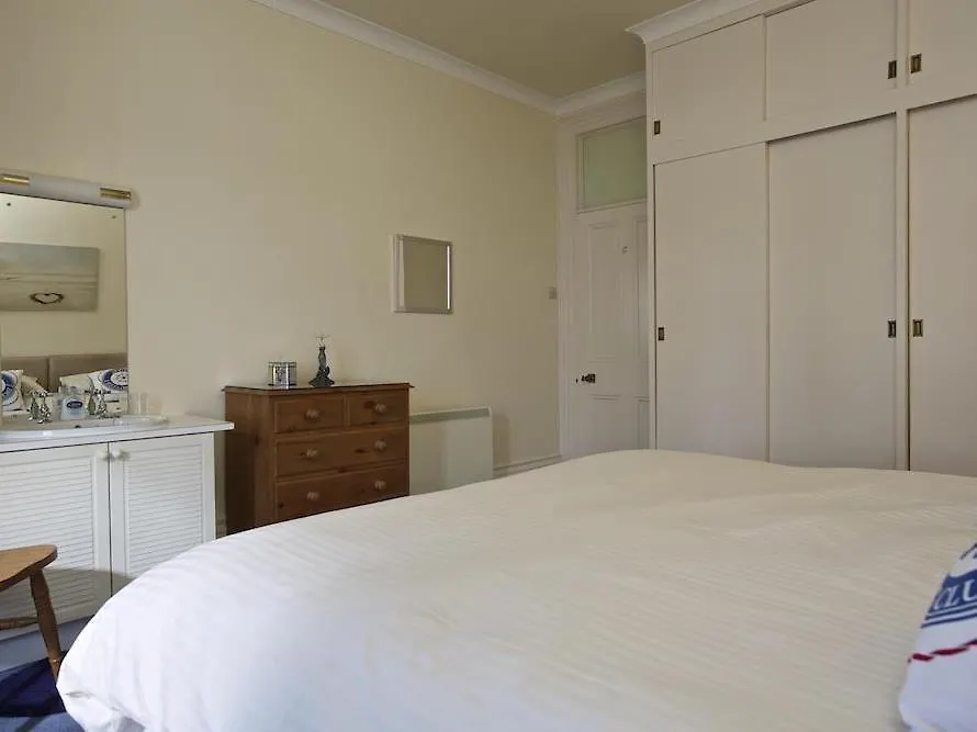 4 Ringrone * Salcombe