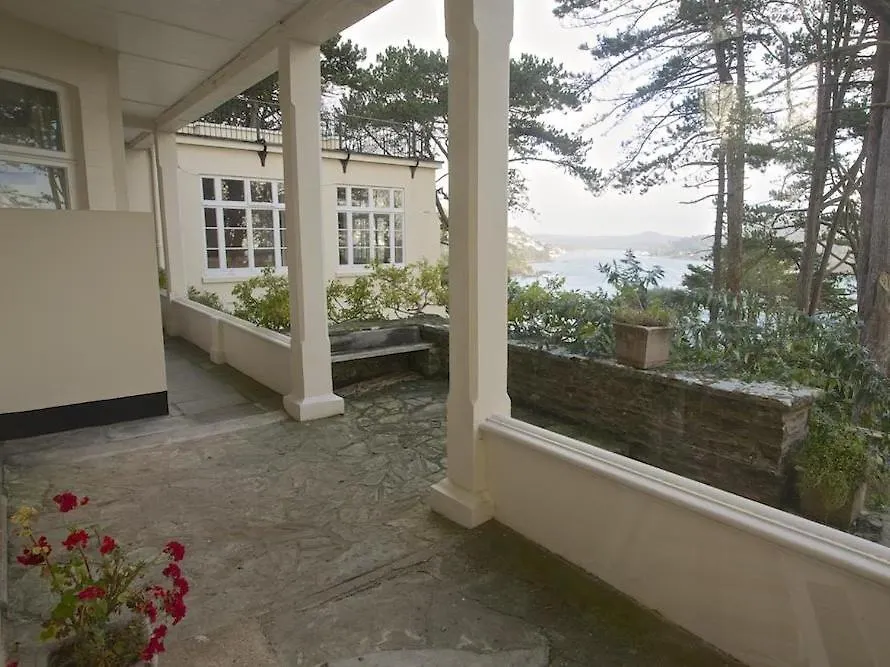 4 Ringrone * Salcombe