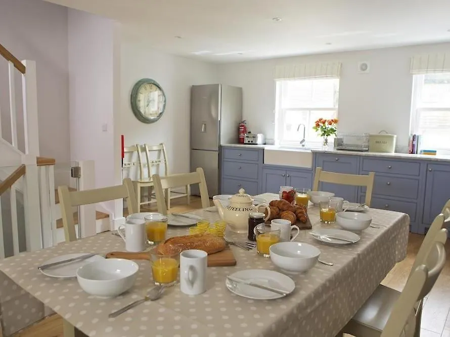 Holiday home 3 Eddystone Row Salcombe