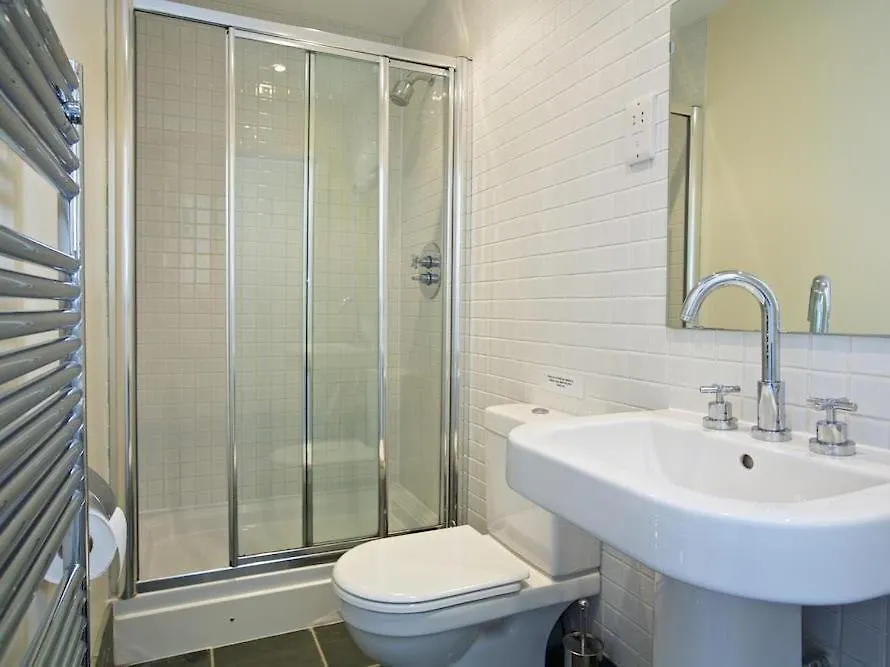 1 Combehaven Holiday home *